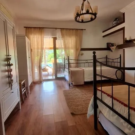 Kayin Ortaca (Mugla)